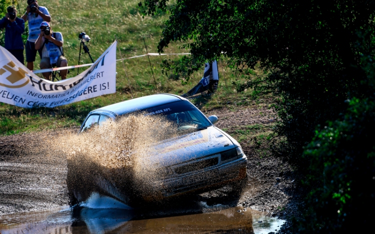 Rally: Ideje lenne már célba érni, találkozzunk a céldobogón!