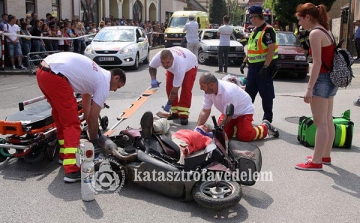 Baleset Dombóvár központjában